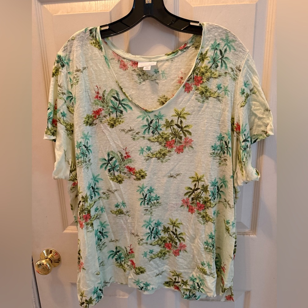 J. Jill Green Floral Linen Short Sleeve Top